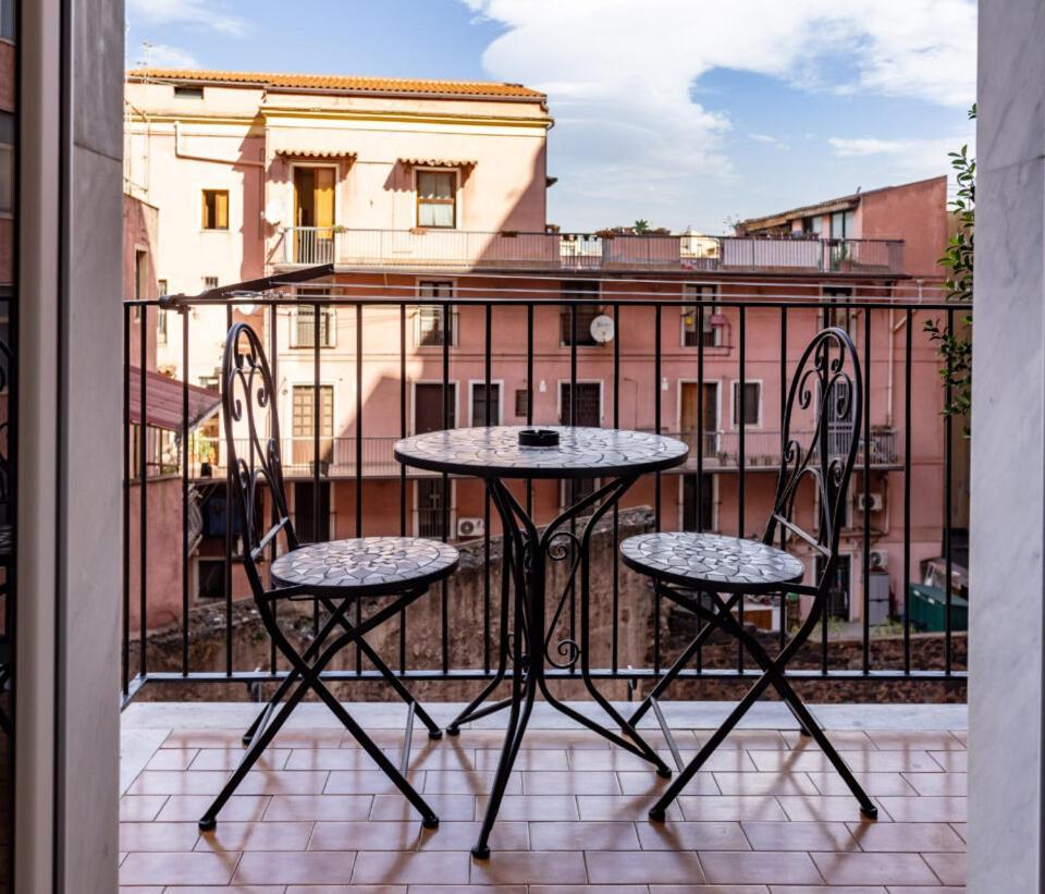 Armony Luxury Suites Catania Exterior photo